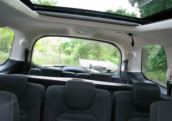 Ford Galaxy cena 57900 przebieg: 192309, rok produkcji 2015 z Strzelin małe 781
